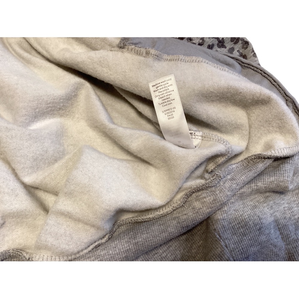 Athleta Women’s Full Zip Jacket With Hoodie & Pant 2Pc Leopard Tracksuit Size M - Picture 11 of 16